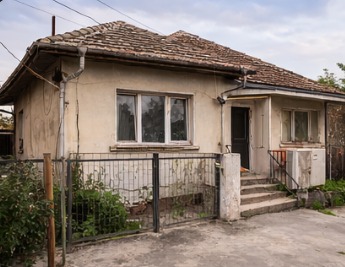 Renovare casa veche — inainte